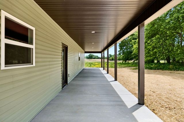 132 Whitaker Road, Shelbyville, TN 37160