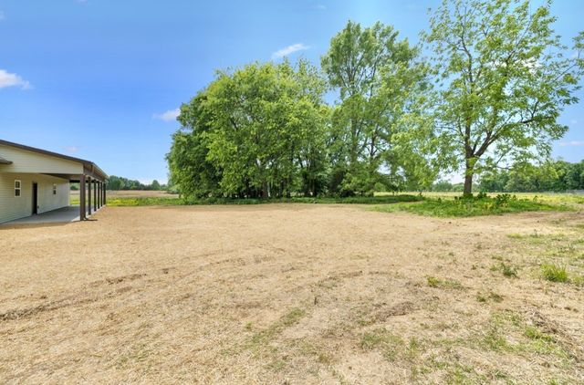 132 Whitaker Road, Shelbyville, TN 37160