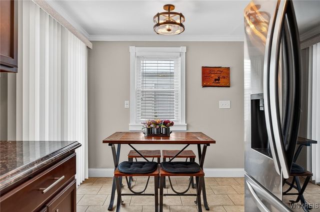 557 Meadowbrook Drive, Lewiston, NY 14092