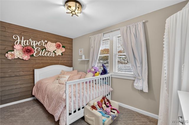 557 Meadowbrook Drive, Lewiston, NY 14092