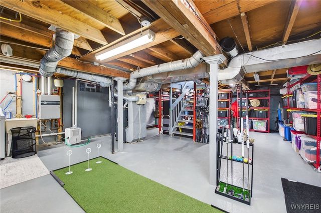 557 Meadowbrook Drive, Lewiston, NY 14092