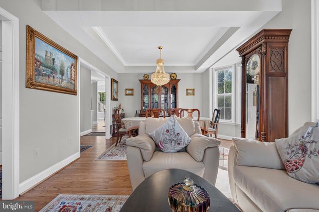 5969 TAPESTRY DR, Woodbridge, VA 22193
