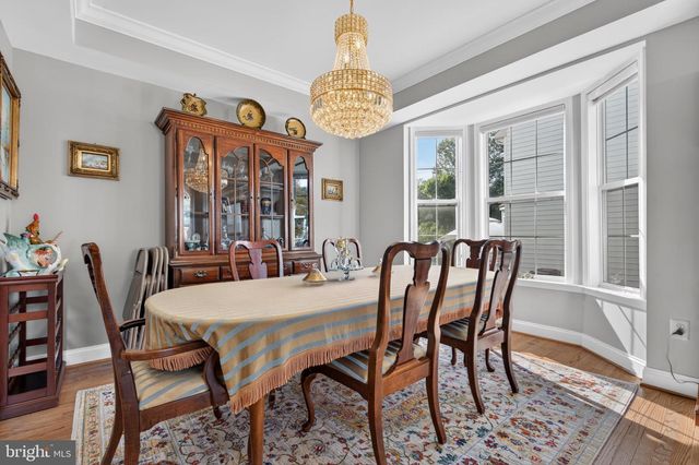 5969 TAPESTRY DR, Woodbridge, VA 22193