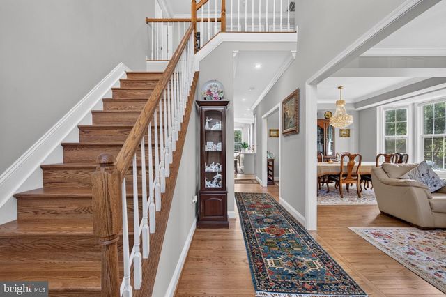 5969 TAPESTRY DR, Woodbridge, VA 22193