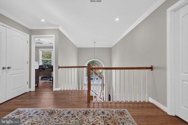 5969 TAPESTRY DR, Woodbridge, VA 22193