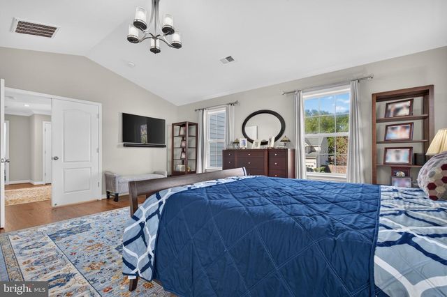 5969 TAPESTRY DR, Woodbridge, VA 22193