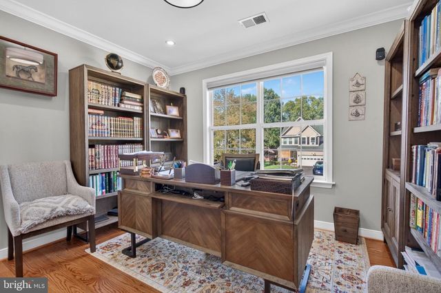 5969 TAPESTRY DR, Woodbridge, VA 22193