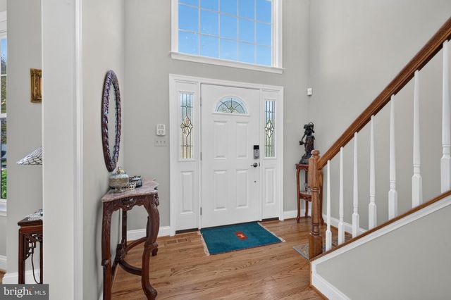 5969 TAPESTRY DR, Woodbridge, VA 22193