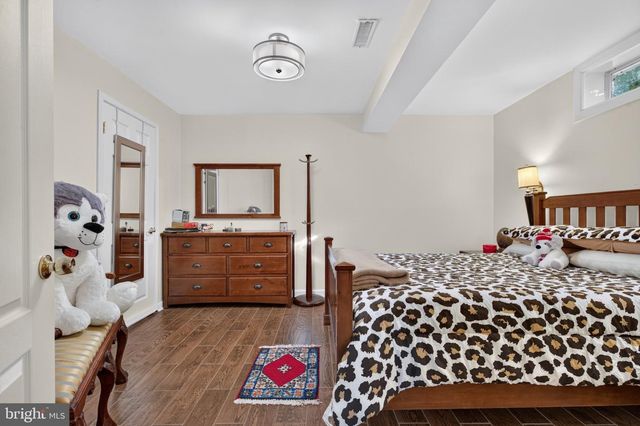 5969 TAPESTRY DR, Woodbridge, VA 22193