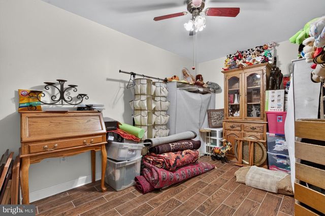 5969 TAPESTRY DR, Woodbridge, VA 22193