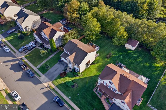 5969 TAPESTRY DR, Woodbridge, VA 22193