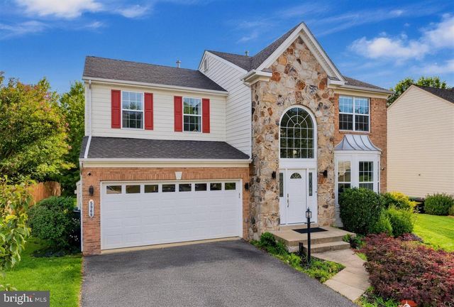 5969 TAPESTRY DR, Woodbridge, VA 22193