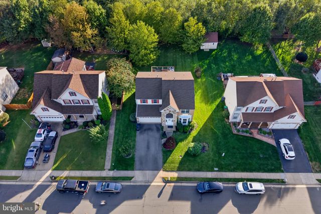 5969 TAPESTRY DR, Woodbridge, VA 22193
