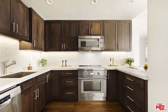 969 Hilgard Avenue 1001, Los Angeles, CA 90024