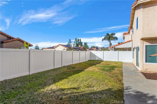 10464 Agate Avenue, Mentone, CA 92359