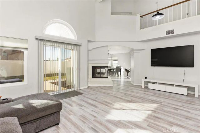 10464 Agate Avenue, Mentone, CA 92359