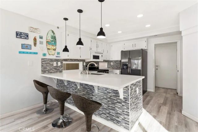 10464 Agate Avenue, Mentone, CA 92359