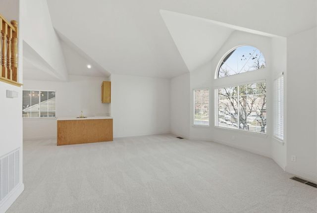 8818 Barrister Ln, Fair Oaks, CA 95628