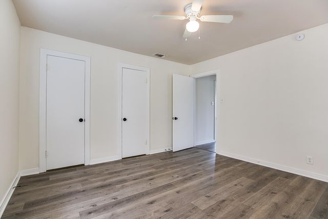 1921 W Avenue J, San Angelo, TX 76901