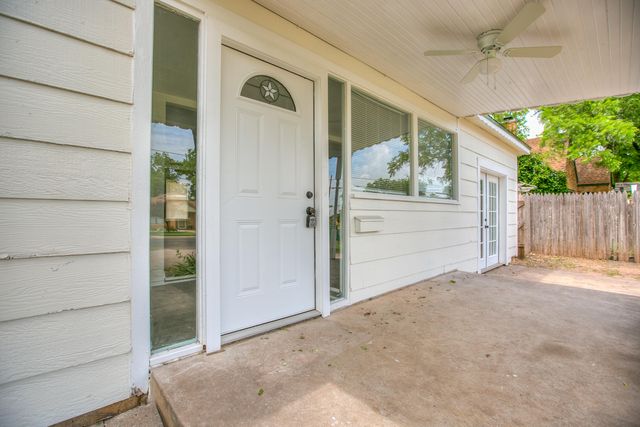 1921 W Avenue J, San Angelo, TX 76901