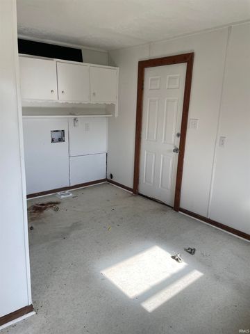 1716 Dewey Street, Anderson, IN 46016