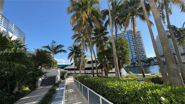 2670 E Sunrise Blvd 309, Fort Lauderdale, FL 33304