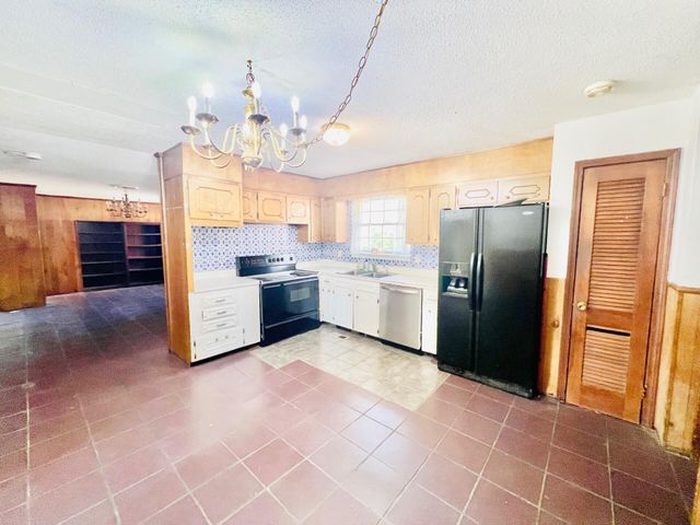 7031 Leslie Dell Lane, Chattanooga, TN 37421