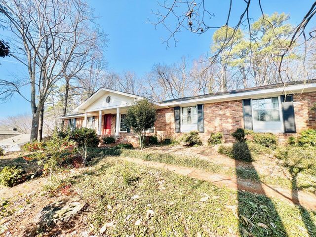 7031 Leslie Dell Lane, Chattanooga, TN 37421