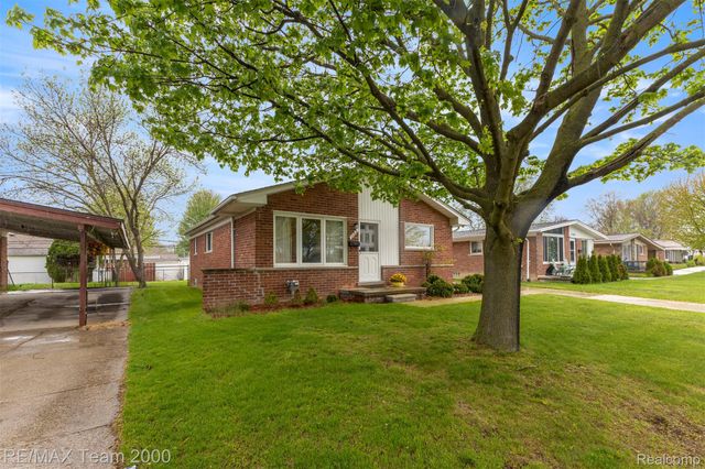 1182 S Venoy Road, Westland, MI 48186