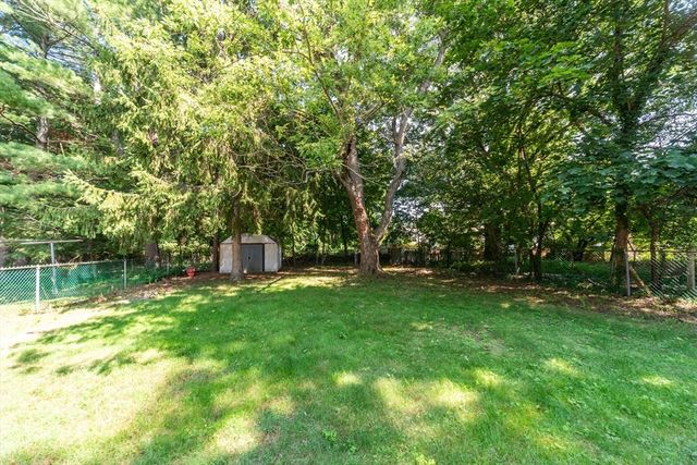 7 Norton Rd, Lexington, MA 02420