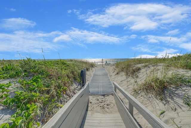 2687 N Ocean Boulevard G-306, Boca Raton, FL 33431