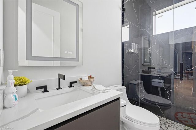 423 SW 19th AVE, Cape Coral, FL 33991