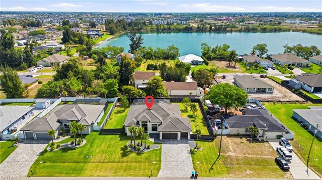 423 SW 19th AVE, Cape Coral, FL 33991