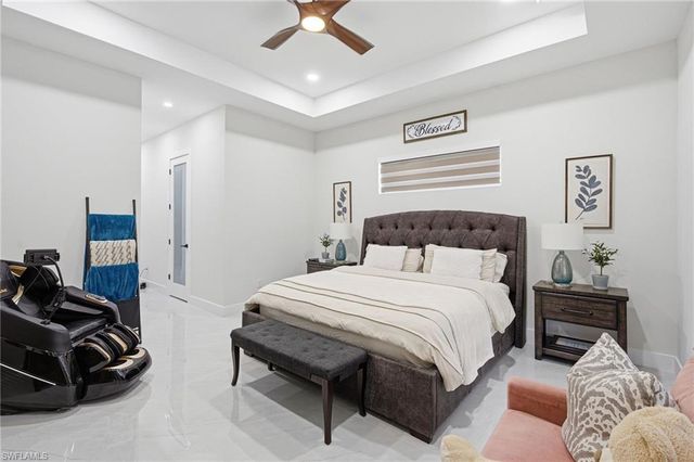 423 SW 19th AVE, Cape Coral, FL 33991