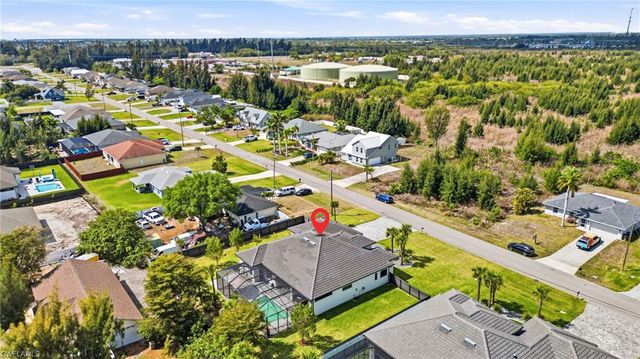 423 SW 19th AVE, Cape Coral, FL 33991