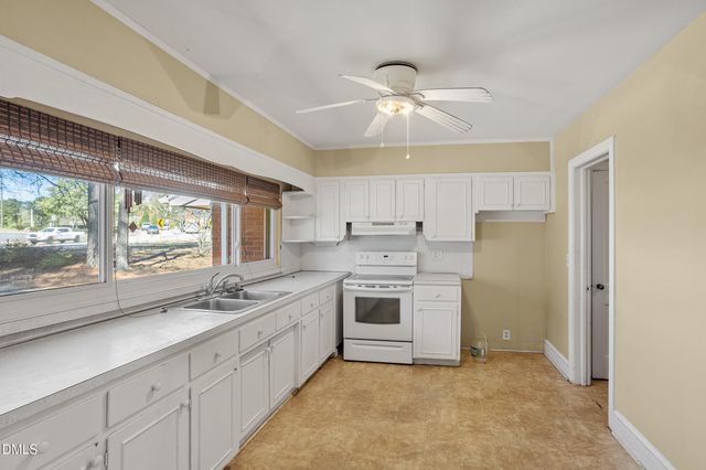 5011 Old Stage Road, Raleigh, NC 27603