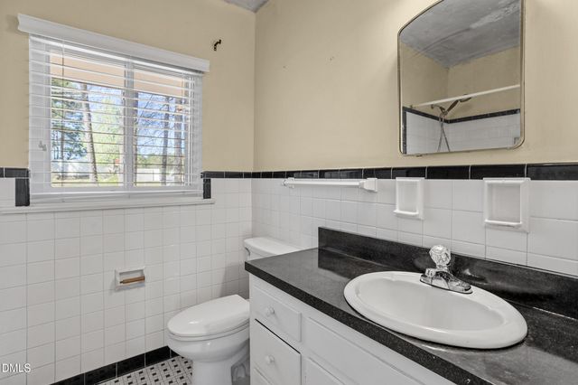 5011 Old Stage Road, Raleigh, NC 27603