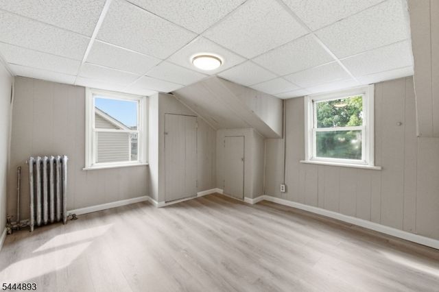 19 Chatham St, North Plainfield Boro, NJ 07060