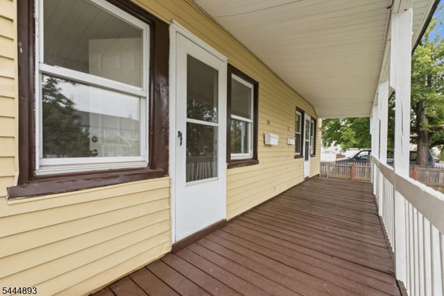 19 Chatham St, North Plainfield Boro, NJ 07060