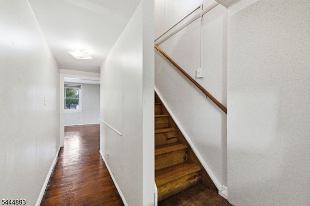 19 Chatham St, North Plainfield Boro, NJ 07060