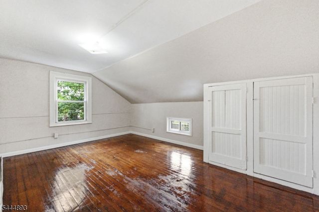19 Chatham St, North Plainfield Boro, NJ 07060