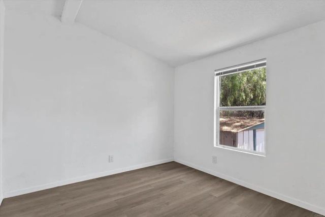 10001 Dunbar 20, El Cajon, CA 92021