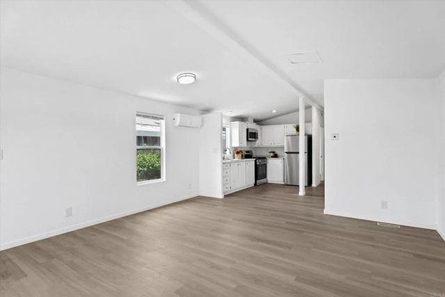 10001 Dunbar 20, El Cajon, CA 92021
