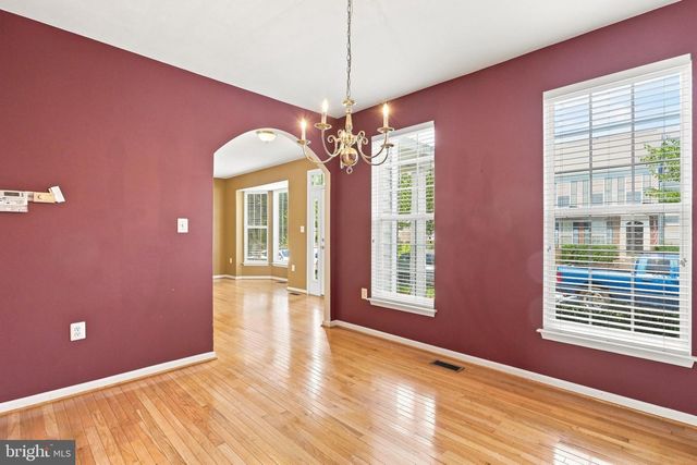 109 BURNLEA RD, Charles Town, WV 25414