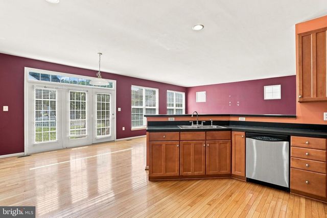 109 BURNLEA RD, Charles Town, WV 25414