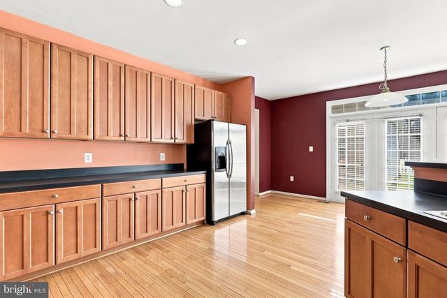 109 BURNLEA RD, Charles Town, WV 25414