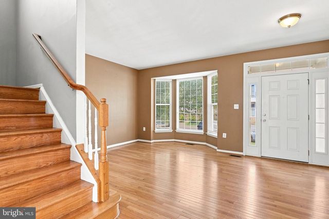 109 BURNLEA RD, Charles Town, WV 25414