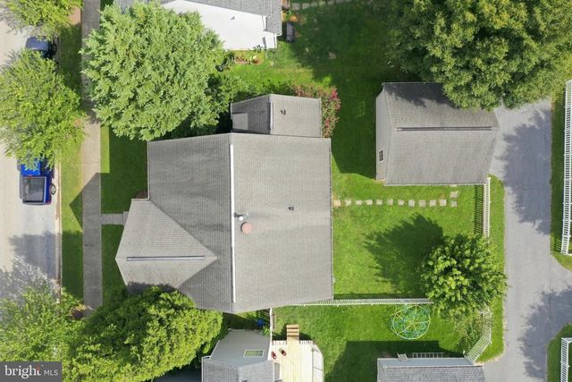 109 BURNLEA RD, Charles Town, WV 25414