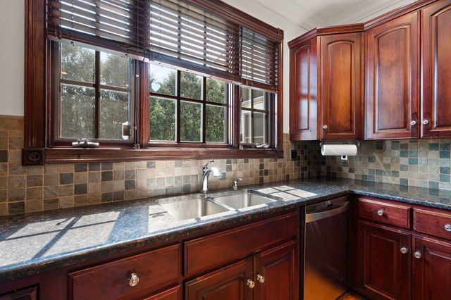 1624 Timberwood Lane, Munster, IN 46321