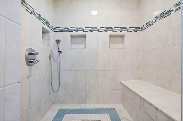 1624 Timberwood Lane, Munster, IN 46321